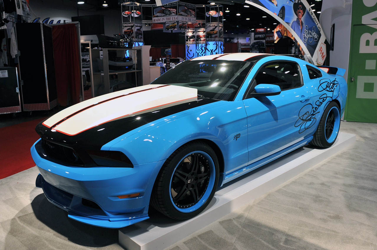 fuckyeahmustang:  SEMA 2011: Petty’s Garage Signature Series Mustang  