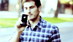 foreveraloneso-blog: Iker got followed by paparazzis to his home and got annoyed