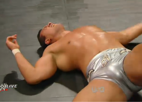wweissex:  I always knew he has a big one. 