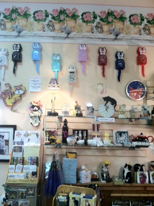 crazy-cat-ladies:  While in Charlottesville, VA, I found a store called The Cat House and so I took pictures! The pics above and below are from the store!     
