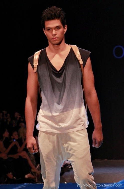 PhilFashionWeek: Oxygen Spring/Summer 2012