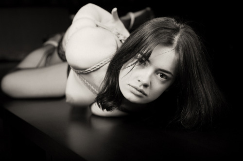 montecervesa:  I am certain I have reblogged this before. She reminds me of my first crush. 