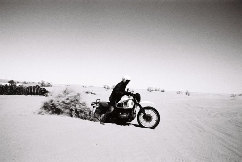 motomondiale: (via Threepercenters - » 2010, Tunisia (sulle dune))