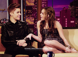  Miley Cyrus &amp; Justin Bieber on The Tonight Show with Jay Leno. 