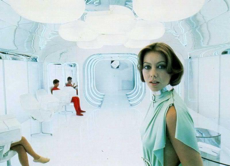 waveshape:
“ logan’s run
”
Jenny Agutter