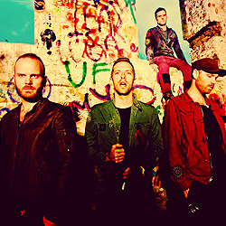 xylotoo:  COLDPLAY: Jonny Buckland, Chris Martin, Guy Berryman and Will Champion.