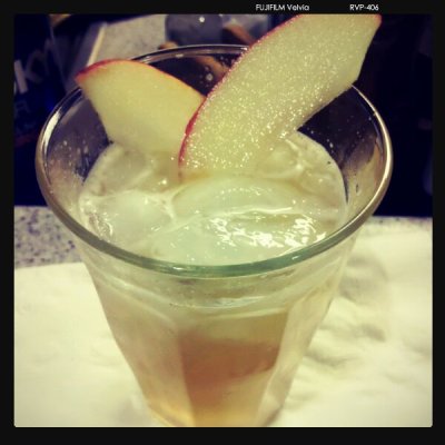 Ginger- Rum Shandys: Spiced Rum, ginger syrup, apple juice, hoegaarden, baked apple bitters