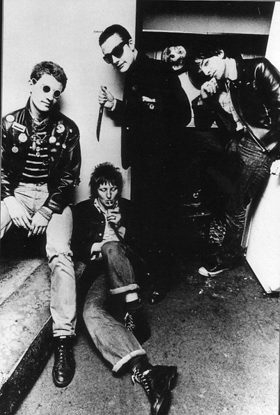 loeildiais:This is a picture of The Damned, one of my favorite Punk bands.