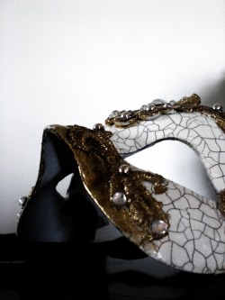 essiestrudel:  Life is a masquerade. 