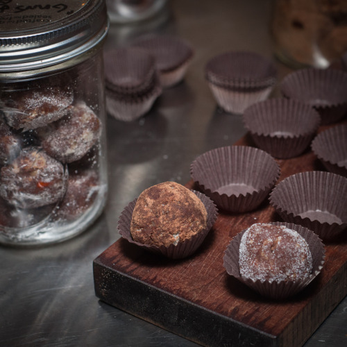 The Bourbon Ball Guy serves up Moka Rum and Jack’s Classic bourbon balls at 25th Street Collective during Art Murmur in Oakland, CA.