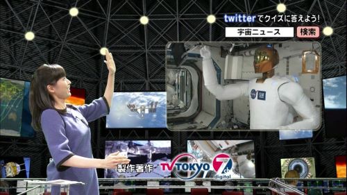 gordon006:『宇宙ニュース』 2011.10.27 ロボットダンスをする大江さん