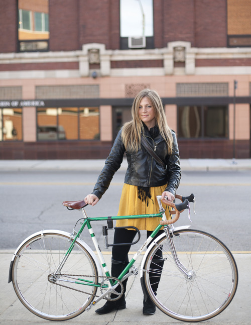 pedalfar: Bike Fancy: Lyndi, N Milwaukee Ave & W Augusta Blvd, Chicago, IL