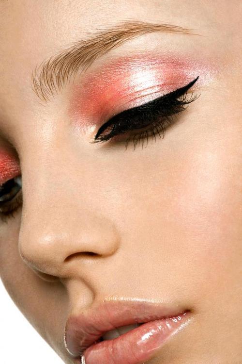 Pink eyeliner