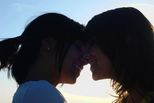 wearesolesbians:  I’ll give you all of me, I’ll give you everything, if you promise
