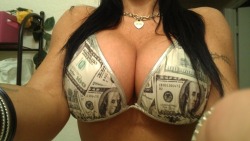 grizzyblanco:  rack$. 