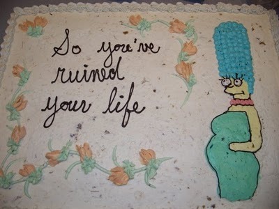 cloesy:  homercakes:  Homer’s not in this cake, but Homer was once in it. (homer’s