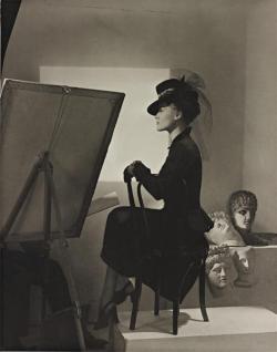 holdthisphoto:  Estrella Boissevain, Fashion Shot, New York, 1938 by Horst P. Horst 