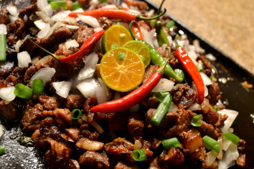 Sisig Kapampangan- Once again, I am proud to say that this Manyaman Filipino Favorite originated in 