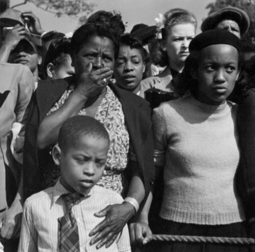 Wayne Miller Franklin D. Roosevelt Funeral (woman covering mouth), 1945