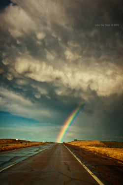 the-transcendental:  landscapelifescape:  Crook, Colorado, USA Into The Storm by kkart   mmmmmmmmmmm mmmmmmmmmmmm, colorado &lt;3 WILT YOU NOT OPE THEY HEART TO KNOWWHAT RAINBOWS TEACH, AND SUNSETS SHOW?-Emerson  