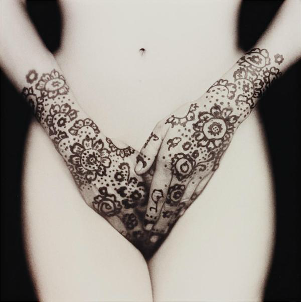  Desiree Dolron, Self-portrait, Sudan, 1991 