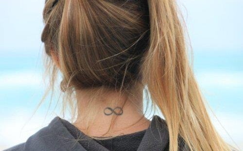 voceeumapartedemim:  Como uma tatuagem você vai ficar em mim pra sempre. (vupm)