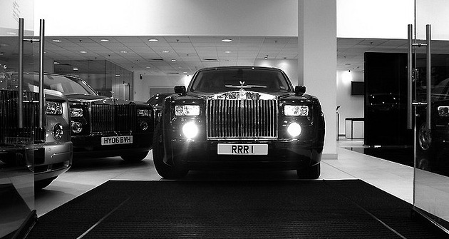 richmenslife:  More Luxury and Babes @Richmenslife