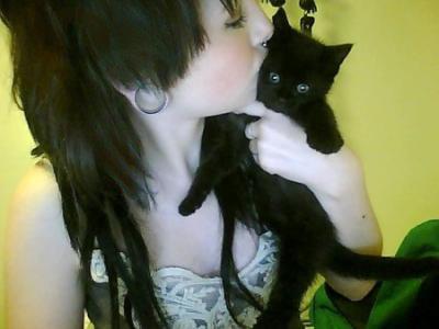 (: mee  dawww kitty kisses! thanks for the submission! :D 