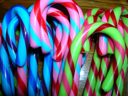  multi colored candycanes > simple and plain candycanes
