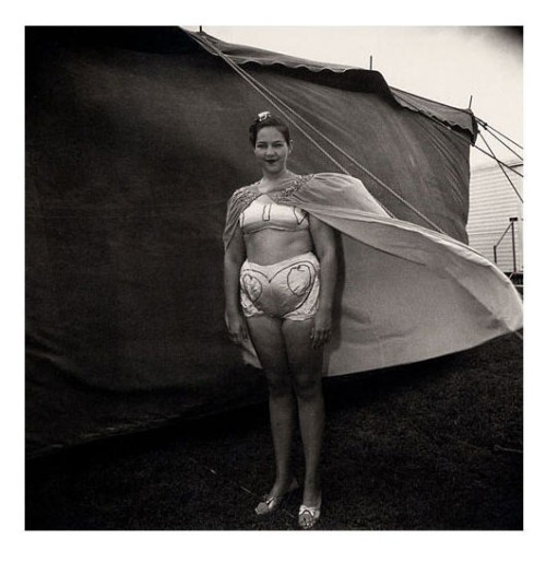 stramt: Circus ladies