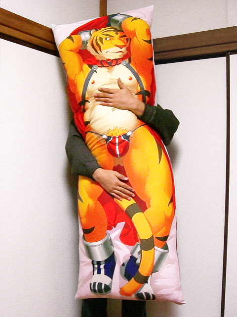 captainbonertopia:  quimby3rdstrike:  These hands could be yours.  IS THIS REAL???