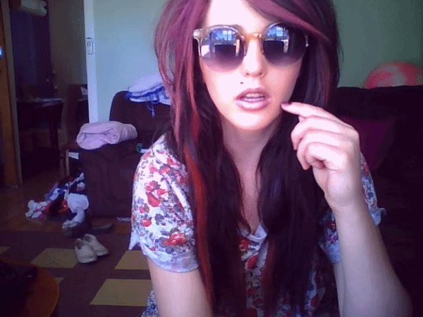 kawaiiharajuku-cunt:  i like this gif of me and idek why i’m so lame 
