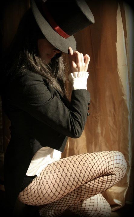 comicbookcosplay:  Alouette Cosplay as Zatanna Photo: KEA Photography 