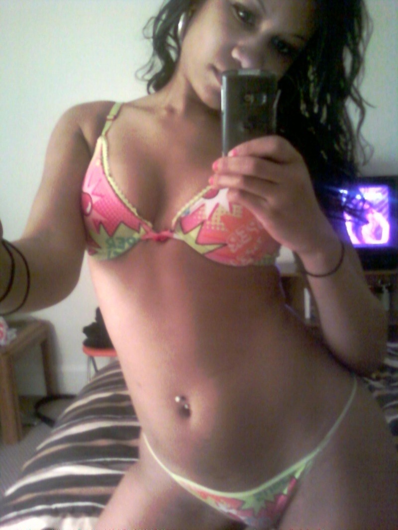 badbroads:  http://badbroads.tumblr.com/ TJ Approved.  This is Levonne