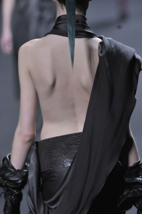 gaptoothbitch: HAIDER ACKERMANN FW 2011