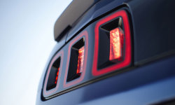 fuckyeahmustang:  Updated 2013 Taillights