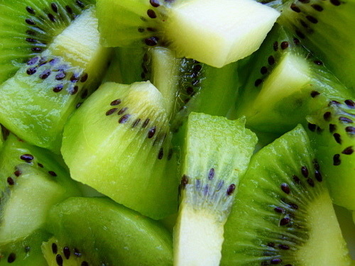 Porn Pics roll-up-the-partition-please:  Kiwifruit.