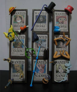 littletinydots:  One Piece Wanted Poster Cards + Stuffs (their symbol?) 