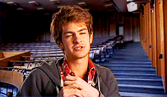 Andrew Garfield: Bambi, Serial Killer, Jewish Girl