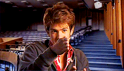 Andrew Garfield: Bambi, Serial Killer, Jewish Girl