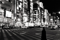 ethertune:  Tokyo B&amp;W-Shinjuku (By cocoip) 