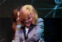 OMG Sunny Wig xDD LMFAO
