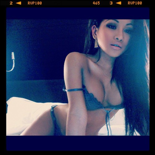 lickylick:  x x x 