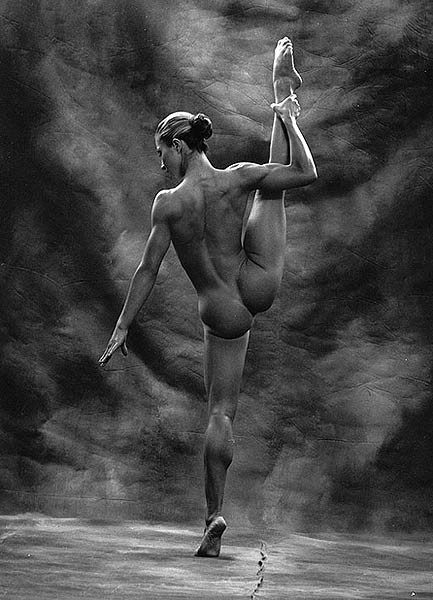 Porn nudemuscle:  Ballet photos