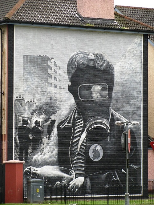 Working on my dissertation at the moment – “Are the Belfast Murals viewed as pieces of art or 