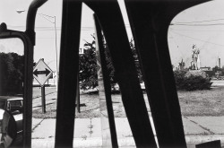 Statue, New Jersey photo by Lee Friedlander,