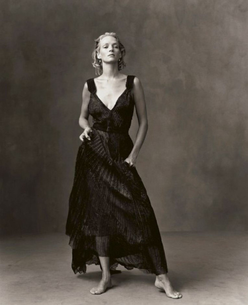 andiezone: Uma Thurman photographed by Annie Leibovitz for Vanity Fair