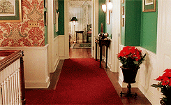 thepopeofmope:  fashionchalet:  This movie never gets old. CHRISTMAS is near. :)