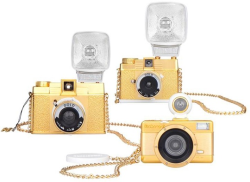 indybendy:  Lomography Special Edition Gold