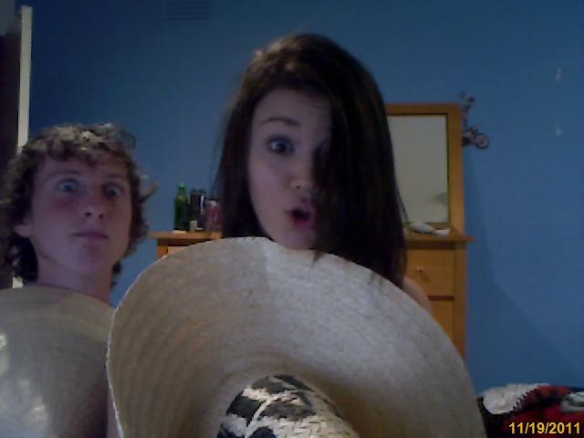 sneaky hats with the bestfriend
